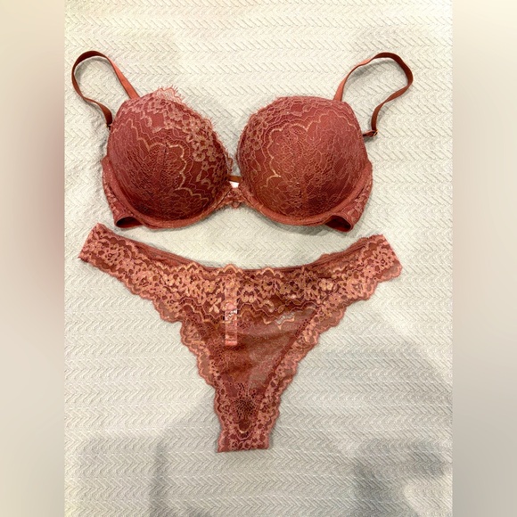Victoria’s Secret dream angels push-up Bra Lace Lingerie Set in Rust - Picture 1 of 6